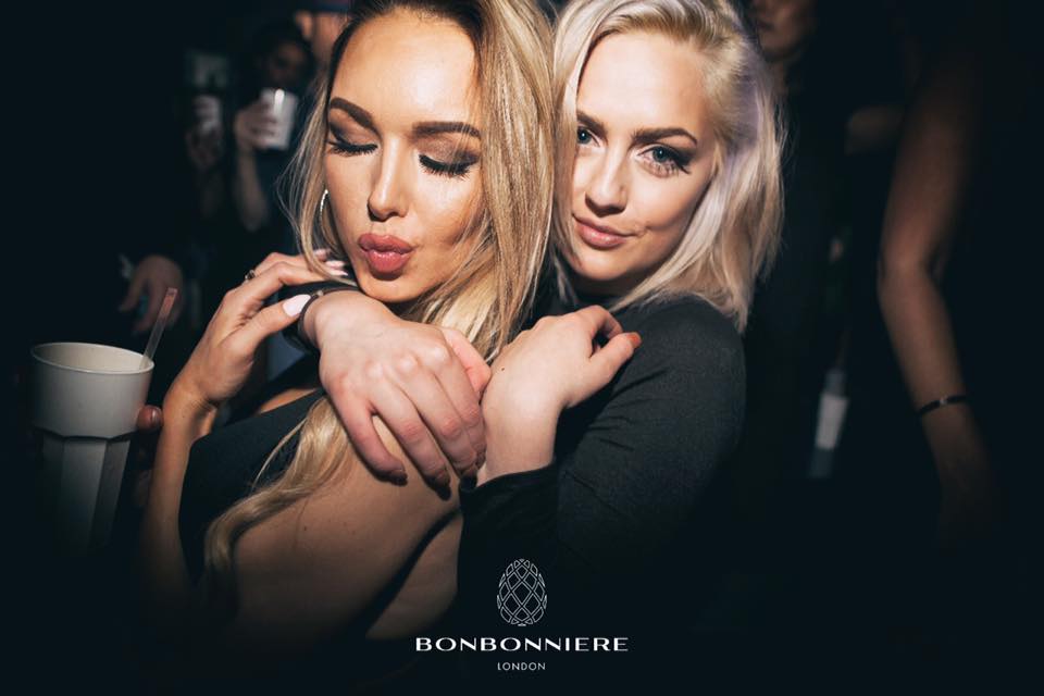 Bonbonniere Club Party