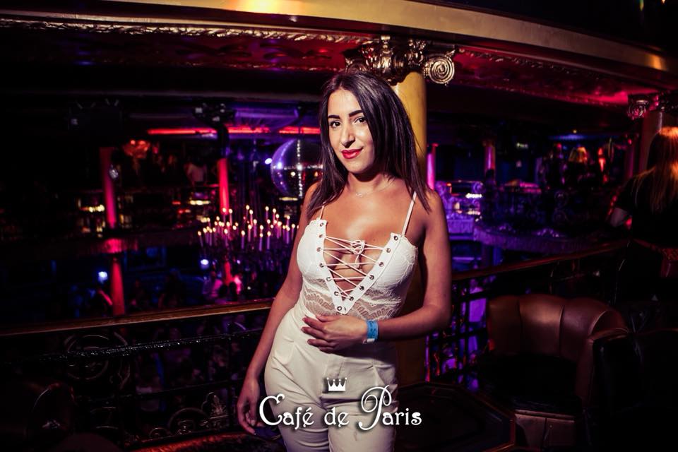 Cafe de Paris Outfits